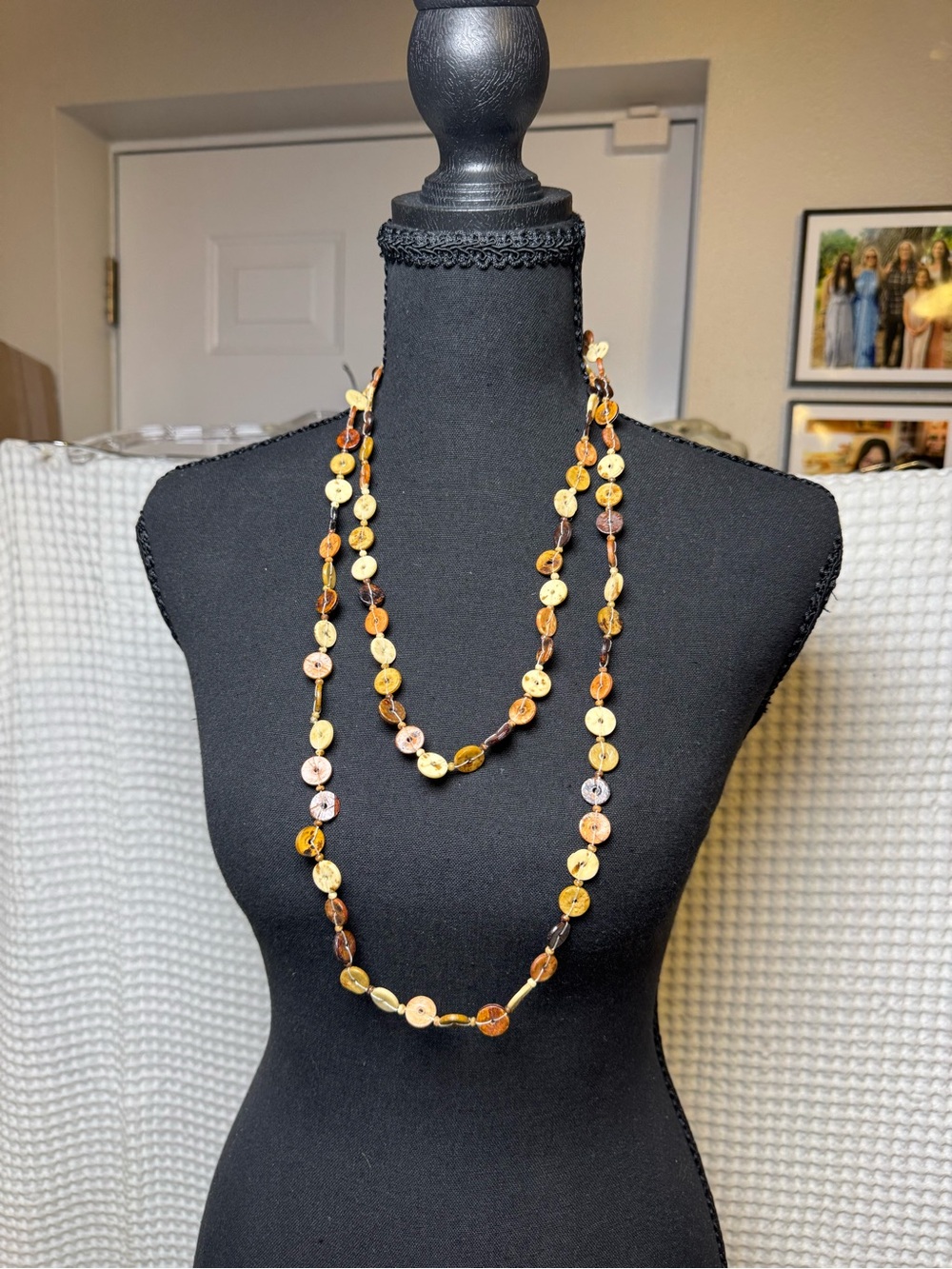 Vintage 1970s Long 58” Shell Disc Endless Loop Necklace. Retro Whimsigoth